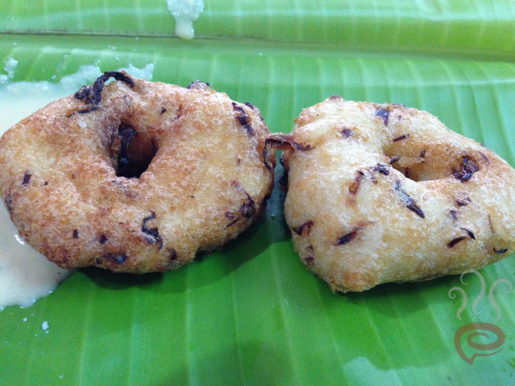 Nadan Special Uzhunnu Vada