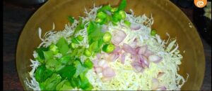 sadya special easy cabbage thoran 1