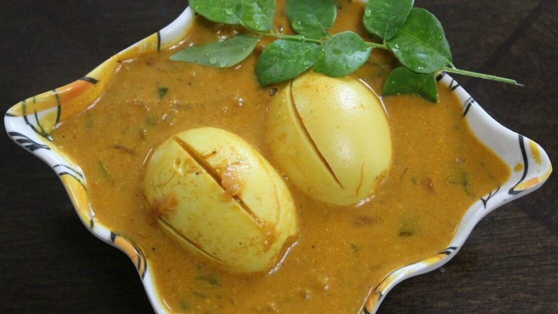 Kerala Egg Curry In Coconut Milk For Appam and Idiyappam With Video